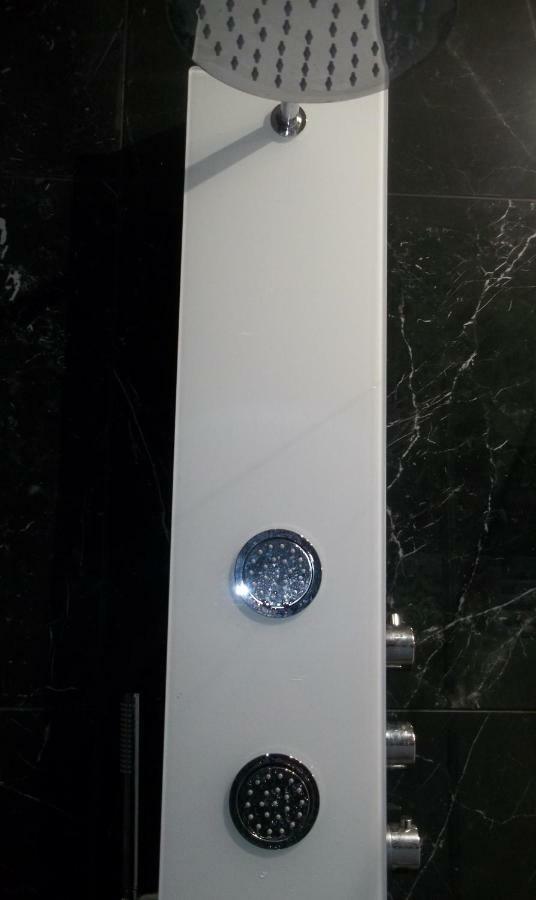 Cugnaux Toulouse Metropole Ouest Chambre Privee De Luxe - Sdb Wc Privee Terrasse Piscine Aqua Bike Exterior photo